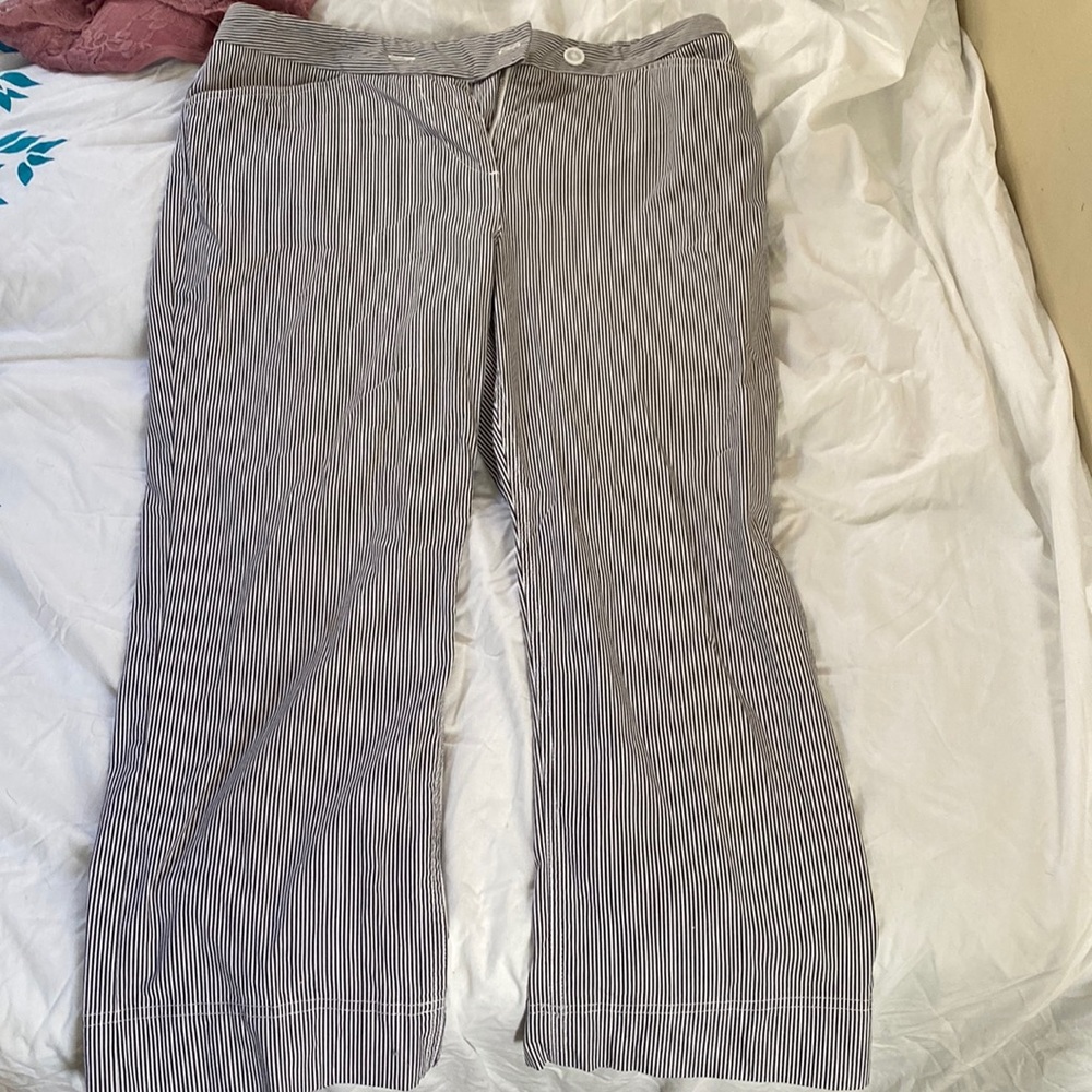 Jones New York cropped striped pants